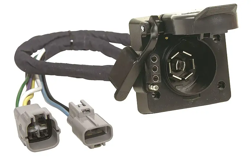 Hopkins Plug-In Simple Vehicle To Trailer Wiring Harness Multi-Tow 7-Blade And 4-Flat 11143374