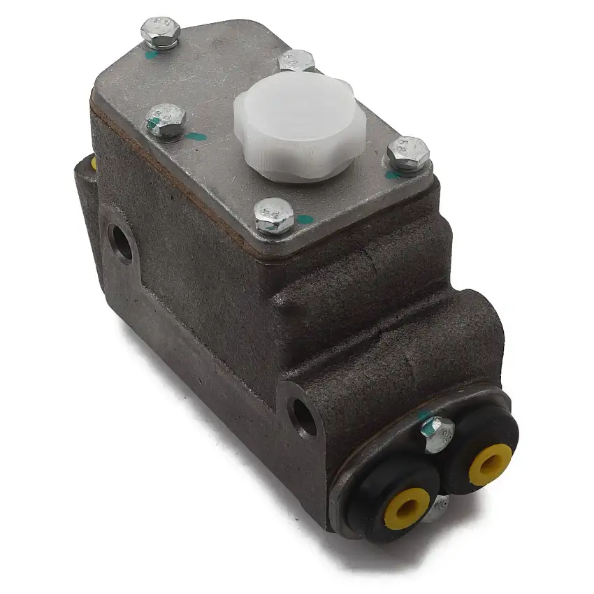 Brake Master Cylinder, 3/4" bore (Aftermarket)