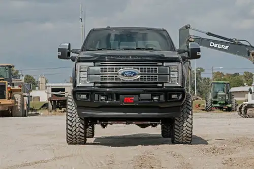 Rough Country 6in Ford Suspension Lift Kit, Vertex (17-19 F-250 4WD w/o Overloads, Diesel) 50450