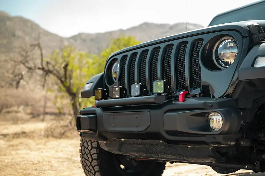 DV8 Offroad LBJL-13