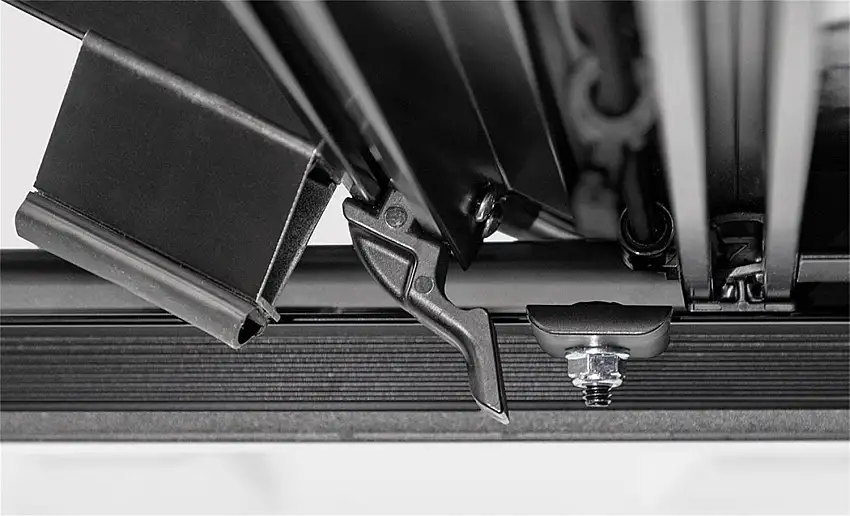 ACI B5010079 LOMAX™ Hard Tri-Fold Cover