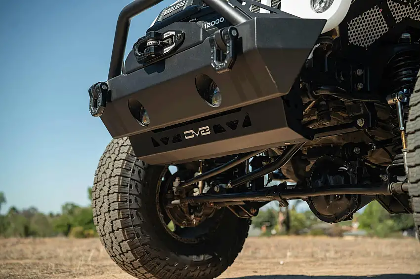 DV8 Offroad SPJK-01