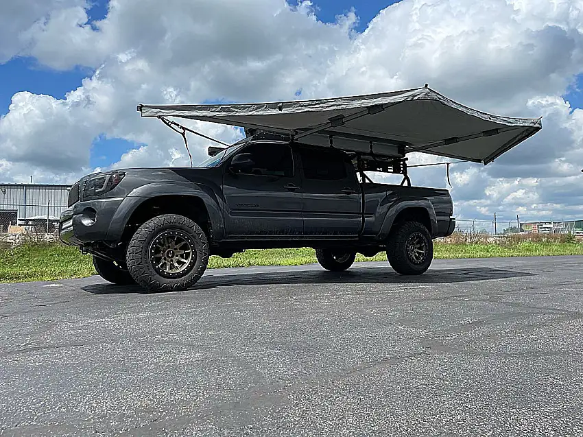 Body Armor Sky Ridge 180XL Awning with Mounting Brackets 20025